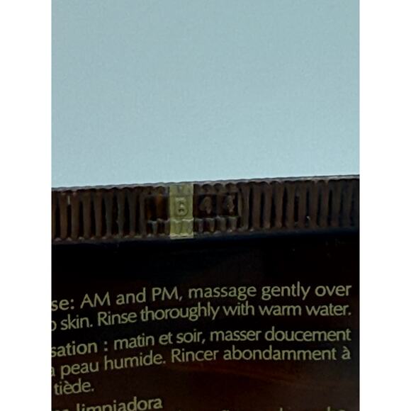 Estee Lauder Advanced Night Cleansing Gelee with 15 Amino Acids 1fl Oz/30ml - Picture 4 of 5